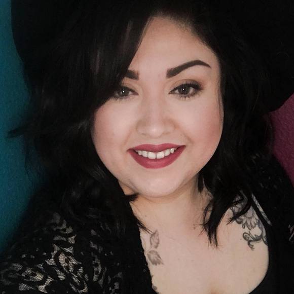 Meet your Posher, Chelz - Picture 1 of 1